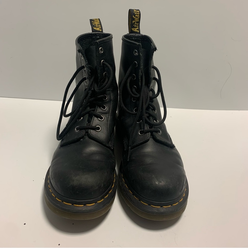 DR MARTENS 1460’s women’s size 8
